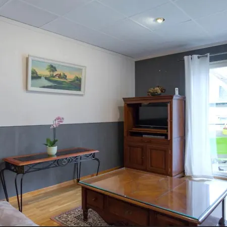 Le Petit Paris-hyper Centre