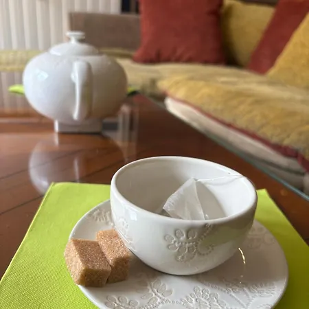 Le Petit Paris-hyper Centre De Avec Parking メス