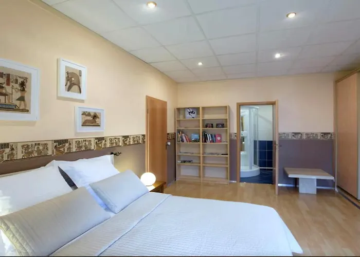 Le Petit Paris-hyper Centre De Avec Parking Apartamento