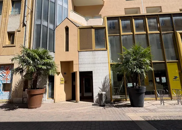 Le Petit Paris-hyper Centre De Avec Parking Apartamento *